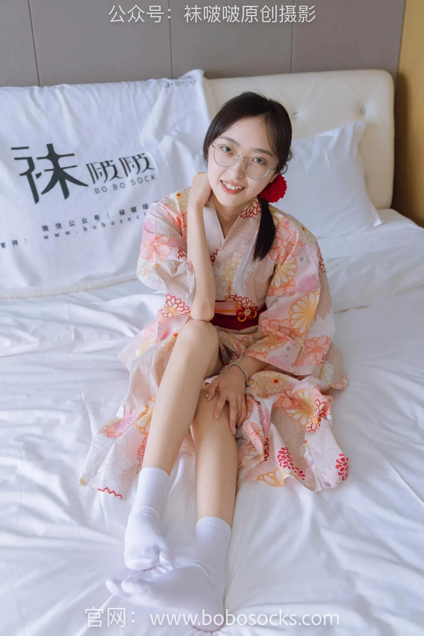 [BoBoSocks袜啵啵]NO.137 稚予-木屐、分指白棉袜、裸足、和风浴衣 [170P]插图9